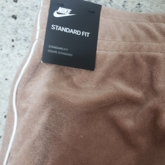 Nike Sweatpants - Picture 9 of 9